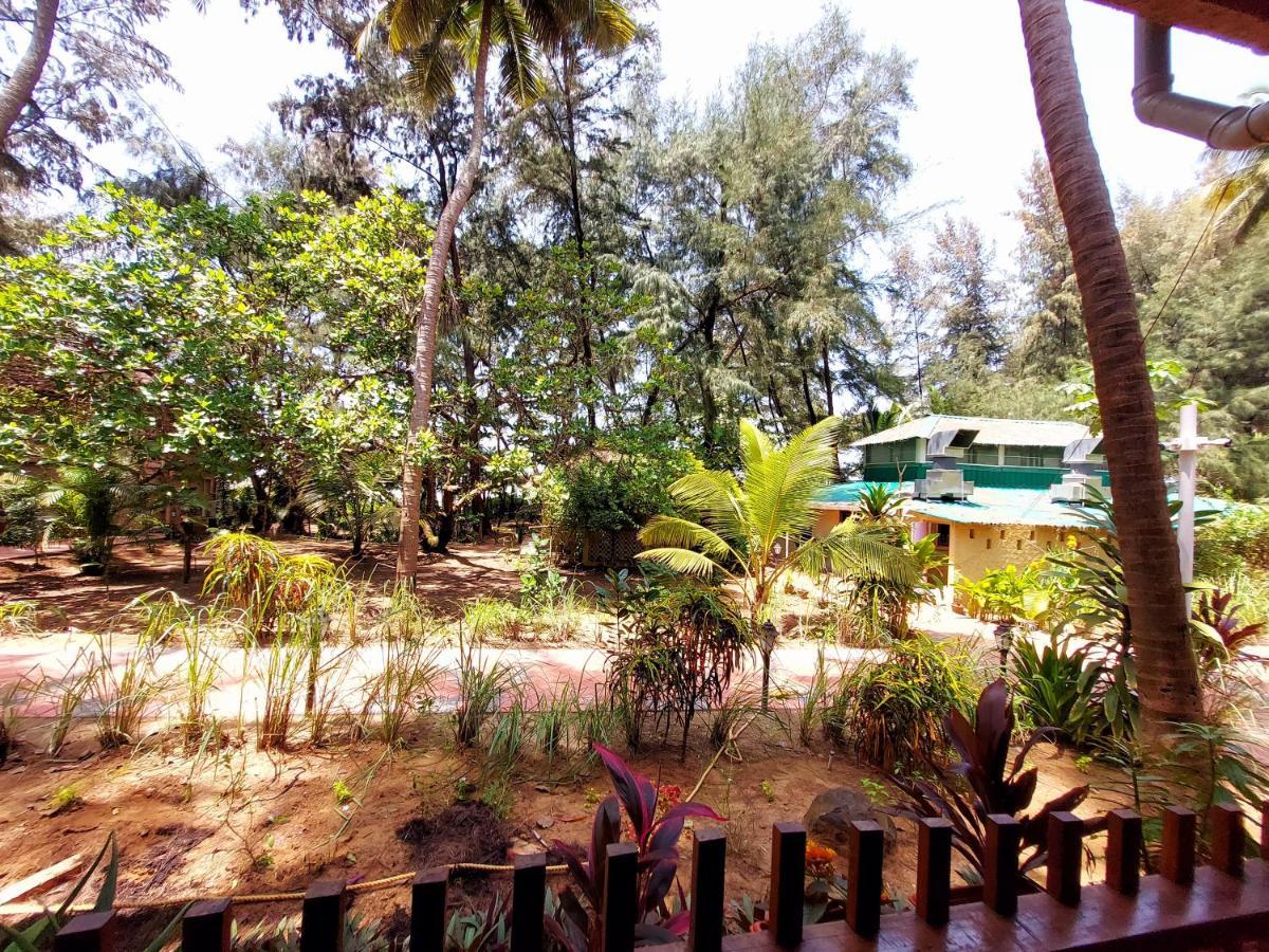 Hotel Ombodhi Retreat Kumta Exterior foto