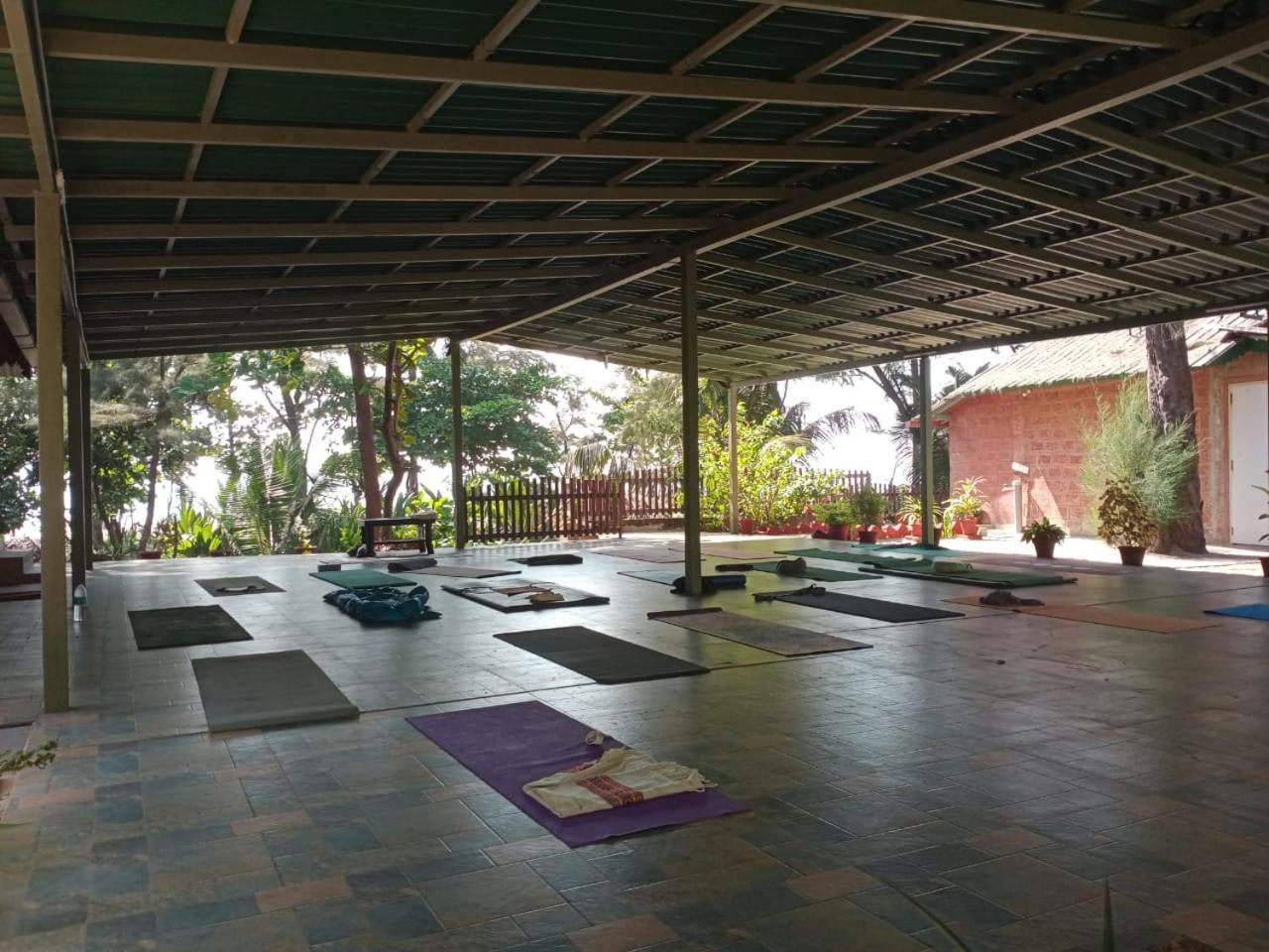 Hotel Ombodhi Retreat Kumta Exterior foto